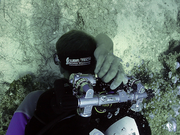 technical diver completing a shutdown in Cyprus